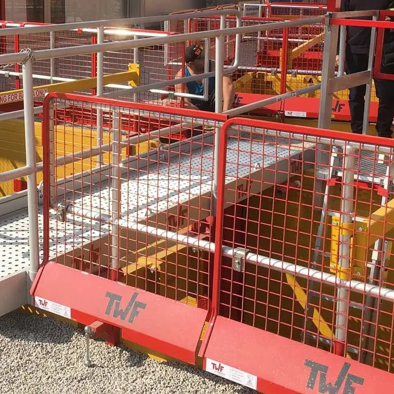 BTRENCHSAFE® Mesh Barriers for Aluminium Guardrail Guards BTS Tech
